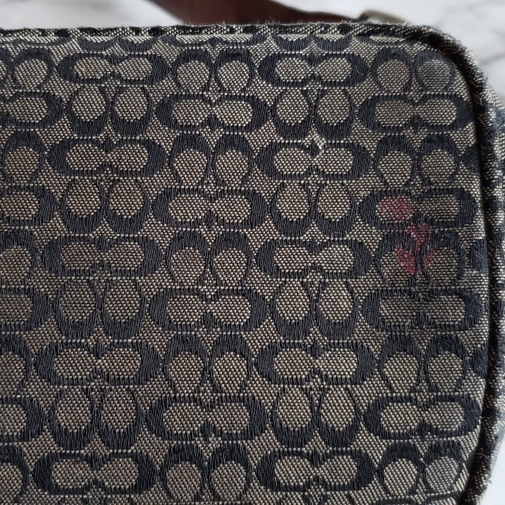 Coach purse mini signature black canvas c print - Picture 3 of 8